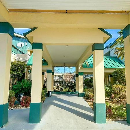 Super Inn & Suites By Oyo Milledgeville Exterior foto