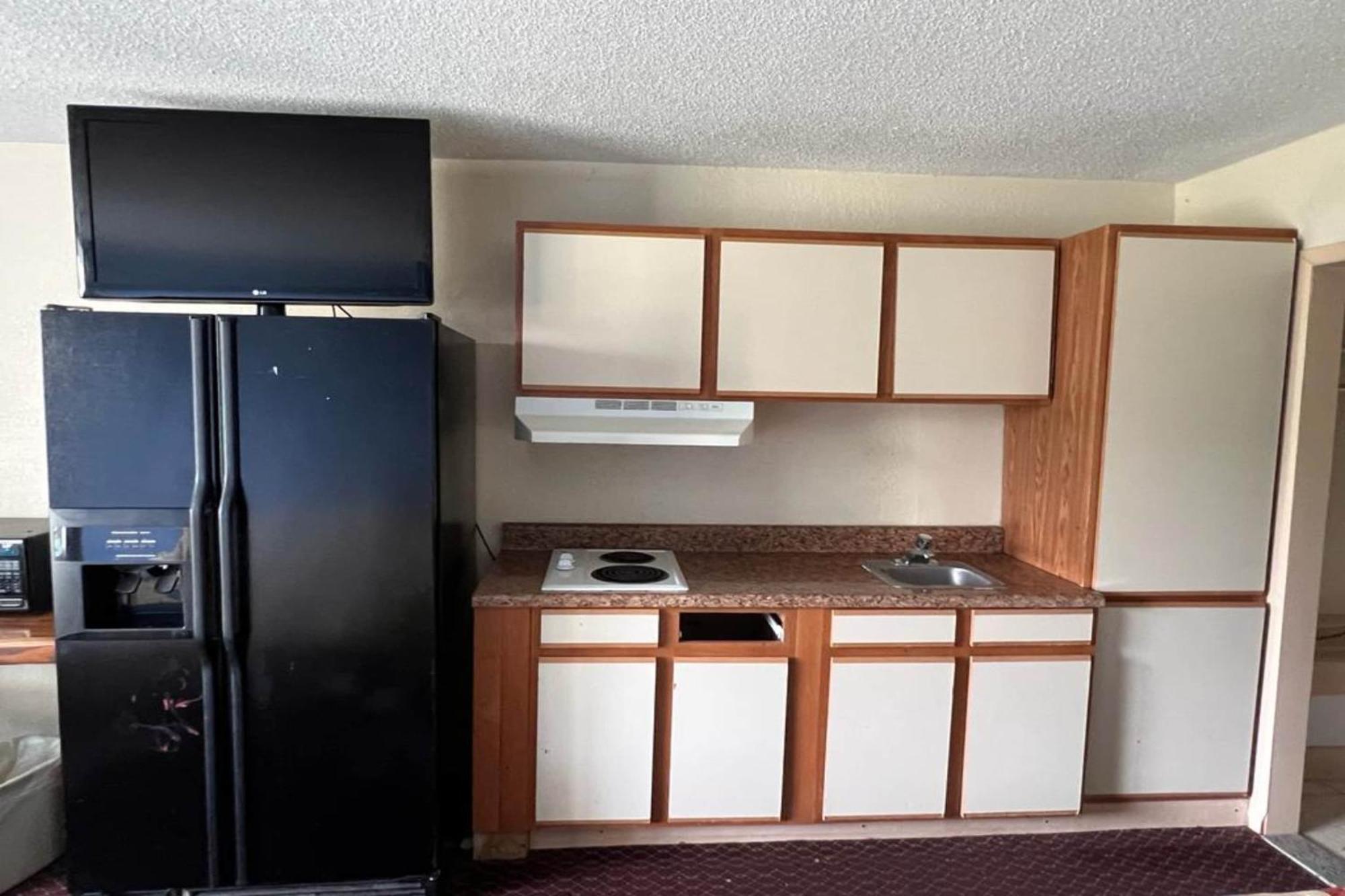 Super Inn & Suites By Oyo Milledgeville Exterior foto