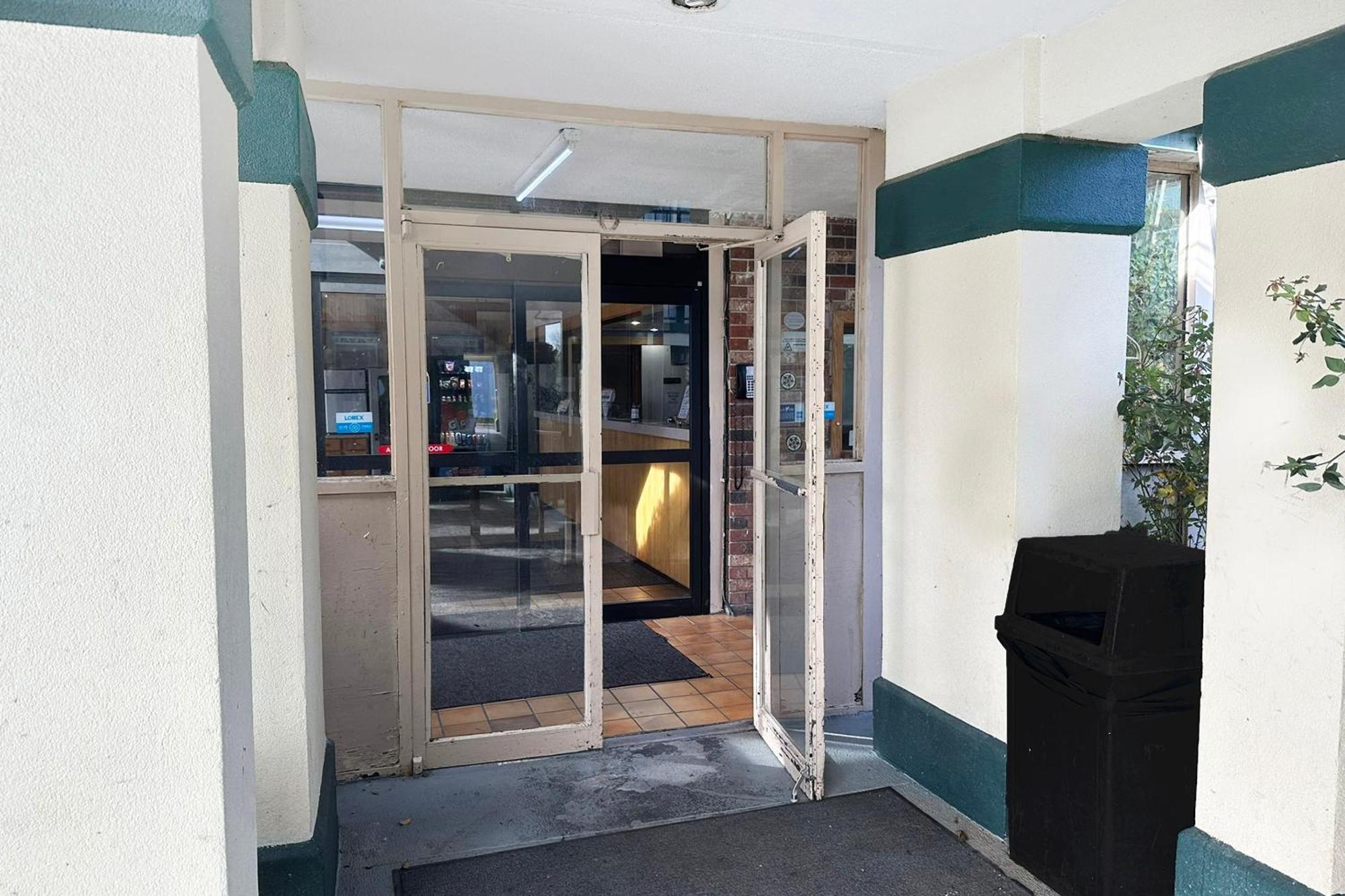 Super Inn & Suites By Oyo Milledgeville Exterior foto